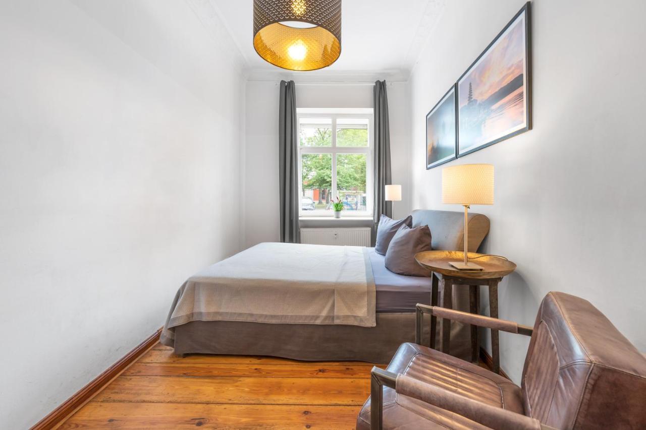 Großes Apartment im Kiez Berlin Exterior foto